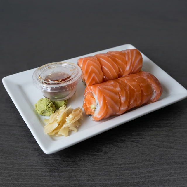 Salmon Love Roll.